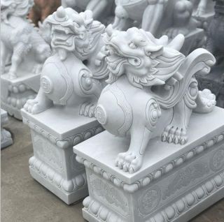 為什么人們喜愛擺設漢白玉貔貅