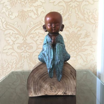 銅雕人物雕塑的介紹