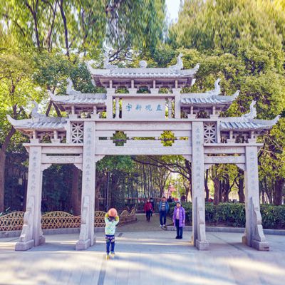 徽州農(nóng)村石門樓石牌樓為什么是美麗鄉(xiāng)村重要風景