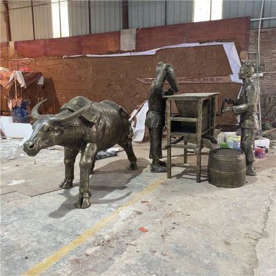 玻璃鋼仿銅人物、牛和風車