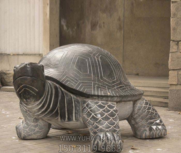 庭院戶外不銹鋼仿真動(dòng)物烏龜?shù)袼?>
                                <h2>庭院戶外不銹鋼仿真動(dòng)物烏龜?shù)袼?參數(shù)說明</h2>
                                                                        <table>
                                      <tr>
                                        <th>產(chǎn)品標(biāo)題</th>
                                        <td>庭院戶外不銹鋼仿真動(dòng)物烏龜?shù)袼?/td>
                                      </tr>
                                      <tr>
                                        <th>發(fā)布時(shí)間</th>
                                        <td>2023-06-07 12:49</td>
                                      </tr>
                                      <tr>
                                        <th>價(jià)格</th>
                                        <td><span>電話咨詢</td>
                                      </tr>
                                                                              <tr>
                                          <th>雕刻內(nèi)容</th>
                                          <td>動(dòng)物</td>
                                        </tr>
                                                                              <tr>
                                          <th>制作材質(zhì)</th>
                                          <td>不銹鋼</td>
                                        </tr>
                                                                              <tr>
                                          <th>其他</th>
                                          <td>仿真</td>
                                        </tr>
                                                                          </table>
                                <h2>庭院戶外不銹鋼仿真動(dòng)物烏龜?shù)袼?詳細(xì)說明</h2>
                                <p>玉海雕塑是一家綜合性的雕塑公司，擁有多款庭院戶外不銹鋼仿真動(dòng)物烏龜?shù)袼苣Ｐ停杉庸ざㄖ贫喾N庭院戶外不銹鋼仿真動(dòng)物烏龜?shù)袼埽С植馁|(zhì)、樣式、風(fēng)格、尺寸大小等方面的調(diào)整修改定制。我們所加工制作的庭院戶外不銹鋼仿真動(dòng)物烏龜?shù)袼苜|(zhì)優(yōu)價(jià)廉，遍布全國(guó)多個(gè)省市地區(qū)，想要了解更多案例圖片，請(qǐng)電話或微信咨詢。材質(zhì)、大小、樣式等都可以按需定制，還可根據(jù)您提供給的庭院戶外不銹鋼仿真動(dòng)物烏龜?shù)袼軜訄D進(jìn)行制作！如有相關(guān)需求，歡迎致電（微信同號(hào)）：<span>150-3119-9663</span></p>
                                                                <div   class=