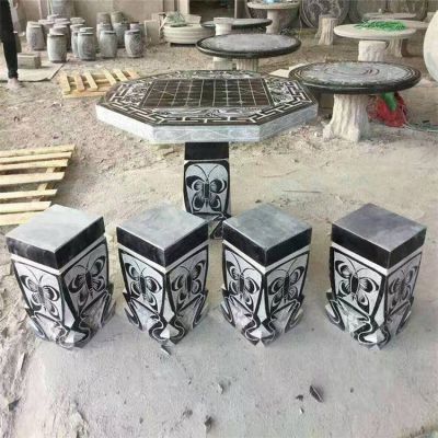 青石石桌凳，帶中國棋盤