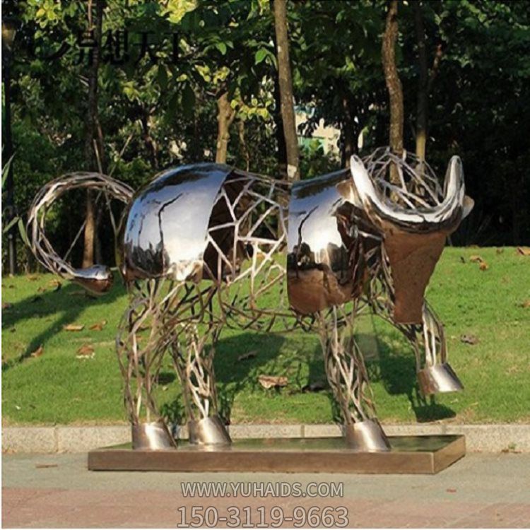 公園不銹鋼鏡面鏤空戶(hù)外鏡面抽象動(dòng)物雕塑